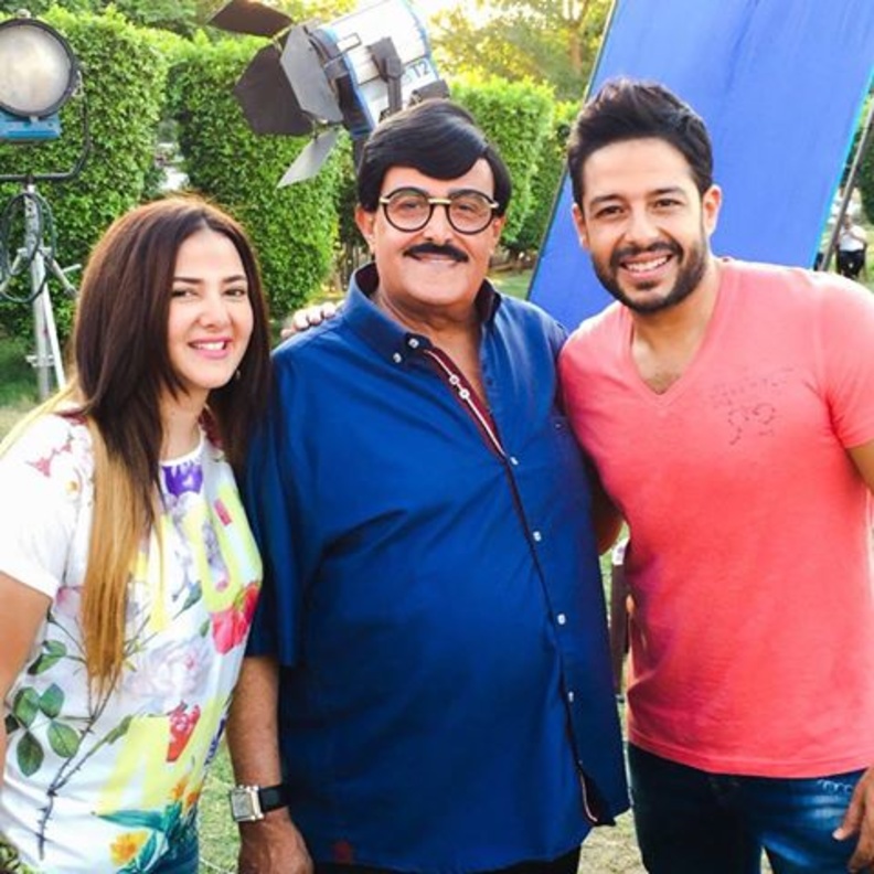 حماقى مع سمير غانم وابنته النجمة دنيا