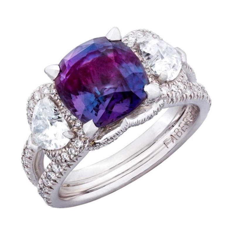 سوارة مصنوعة من احجار الكساندرايت تصميم Omi Prive 