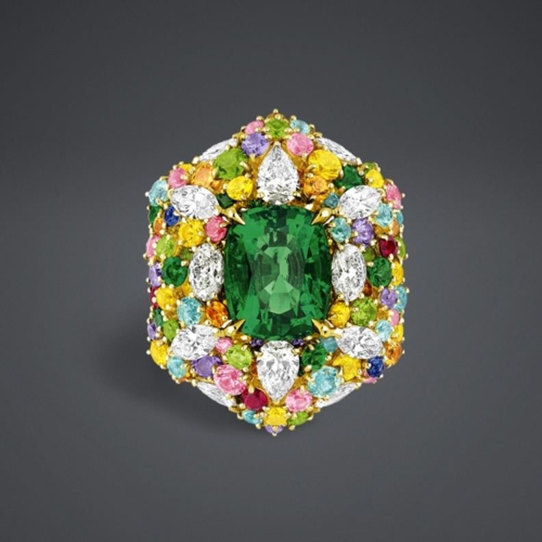 خاتم من ديور Dior