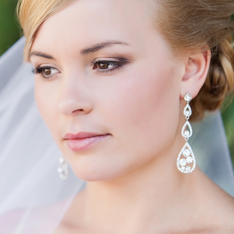 خلطة التوت البرى  تمنح العروس النضارة