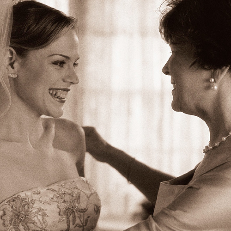  لمسات الأم الحنونة