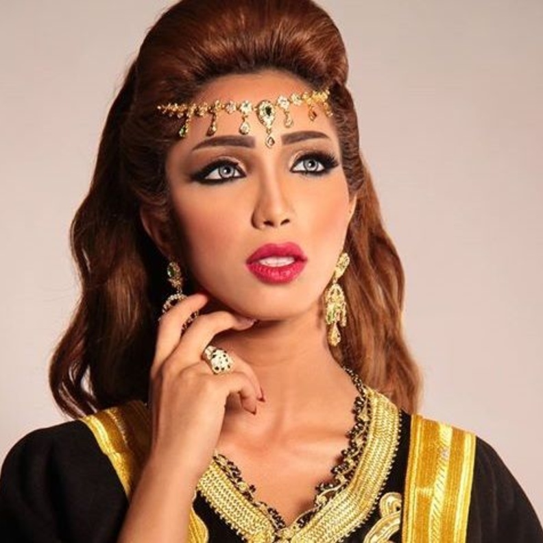 دنيا بطمة تتعرض لهجوم فهل ترد؟