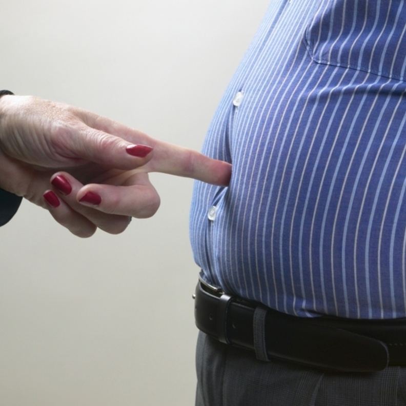 دهون البطن وخطورتها على صحة الرجل