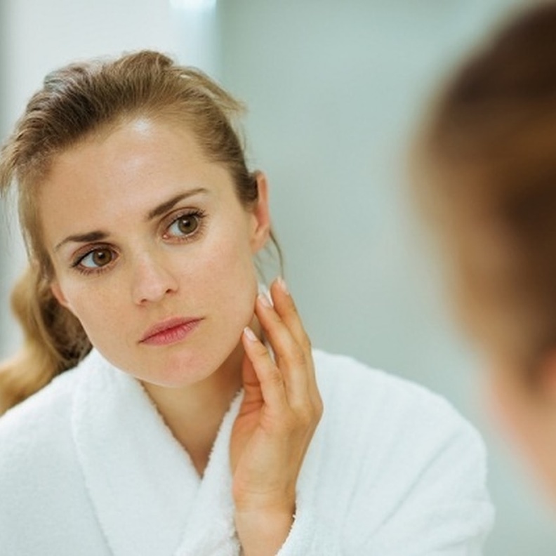 قلة شرب الماء يتلف خلايا البشرة