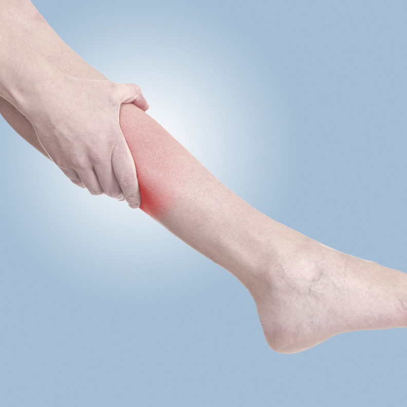 مرض الروماتيزم يسبب ألم الساق