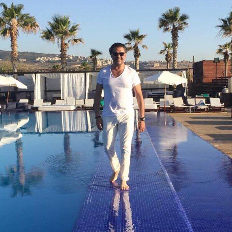 راغب علامة في لوك كاجوال