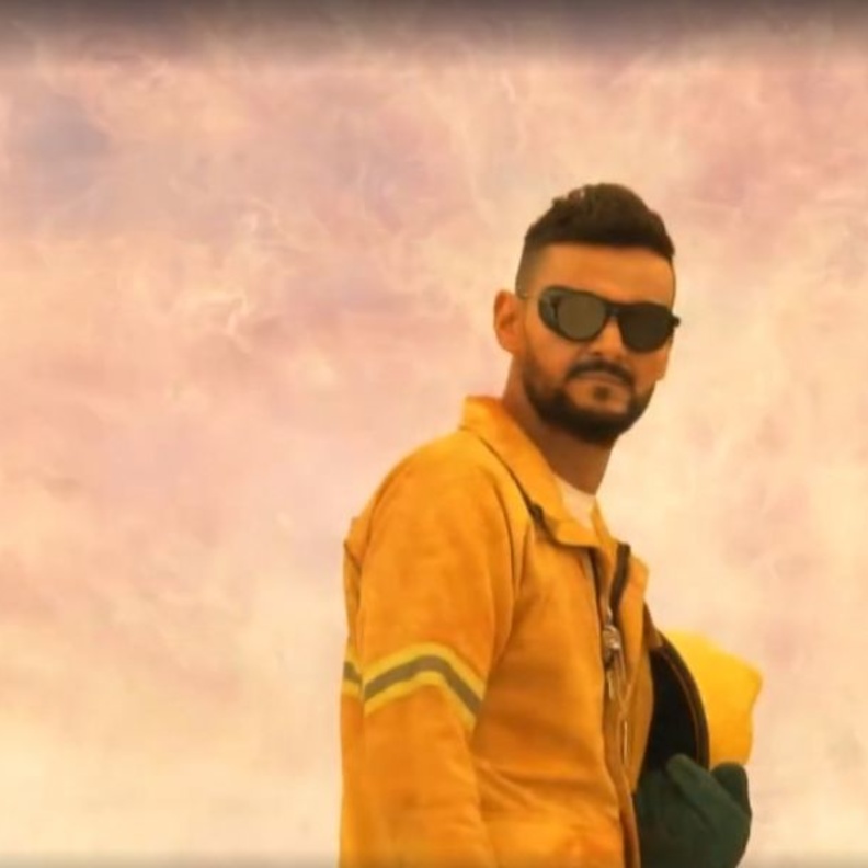 رامز بيلعب بالنار