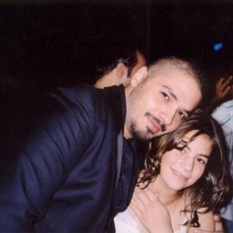 السرطان يخطف معجبات النجوم