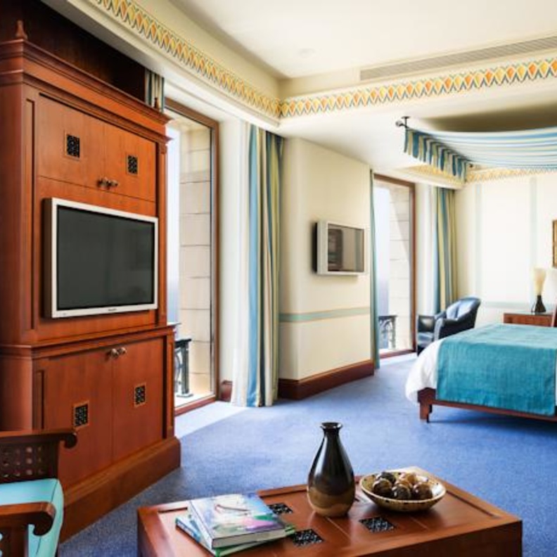 روز وود جدة