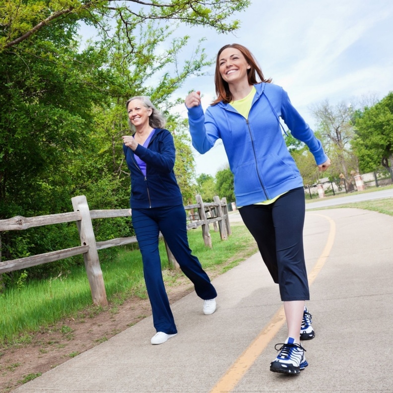 رياضة المشي السريع تساعدك ايضا في تنحيف الافخاذ