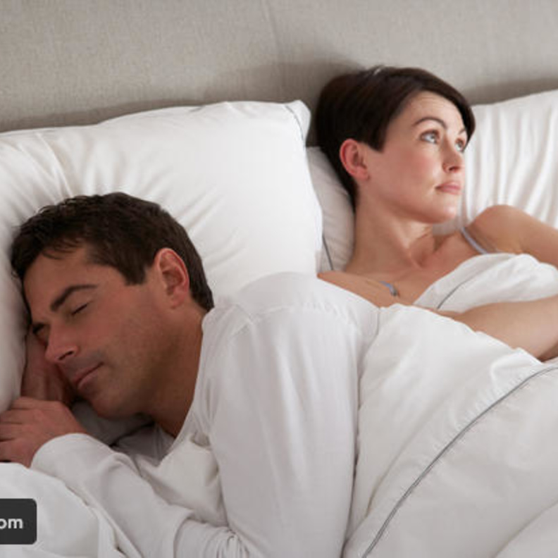 زوجي بارد عاطفيا فماذا أفعل  