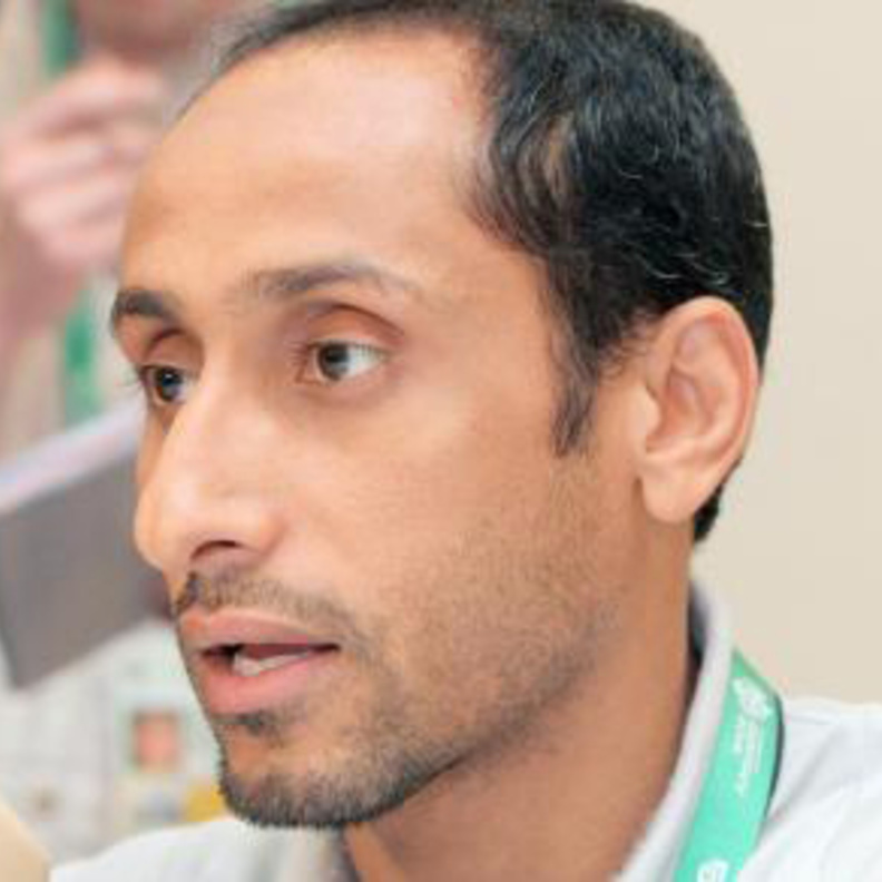 ماذا يفعل شبيه سامي الجابر في لندن؟  