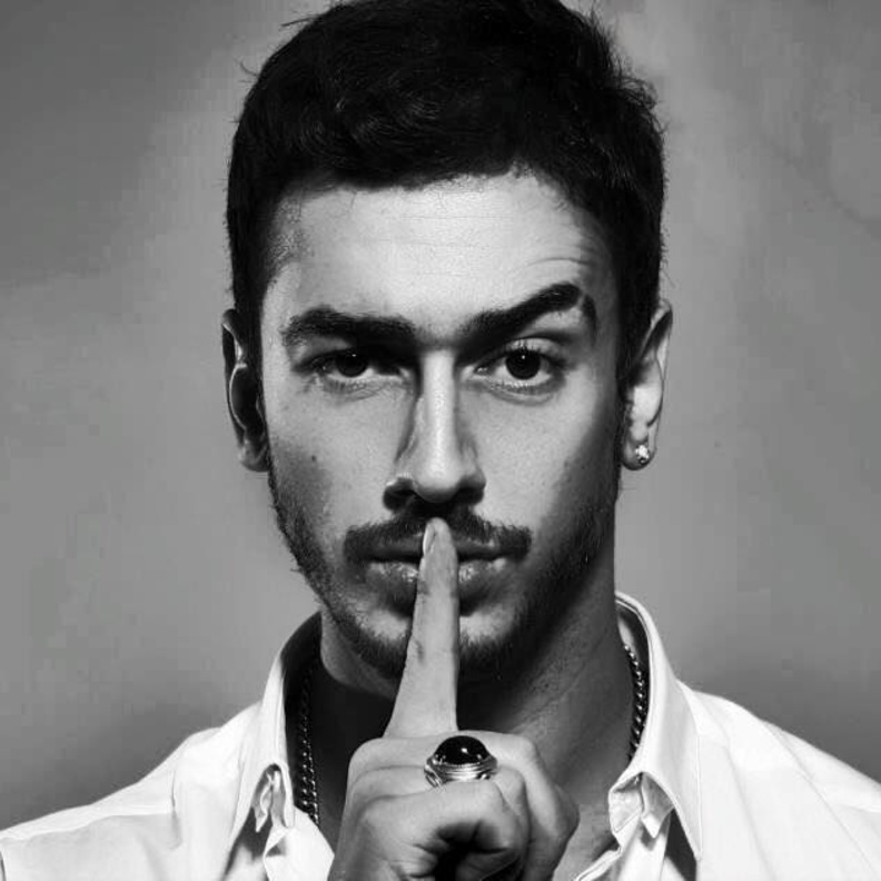 سعد المجرد بالابيض والاسود