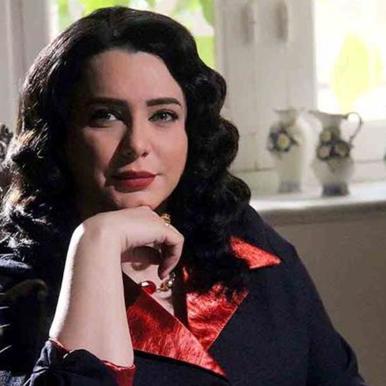 سلاف فواخرجي في درو المحامية جولي