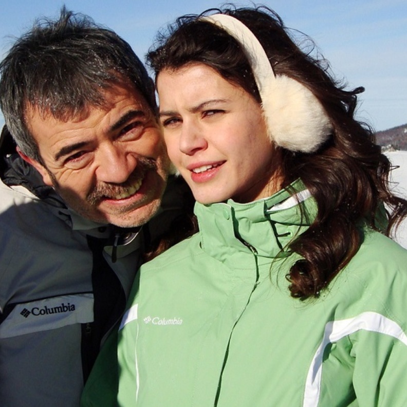 الممثل التركي سلجوق يونتام 