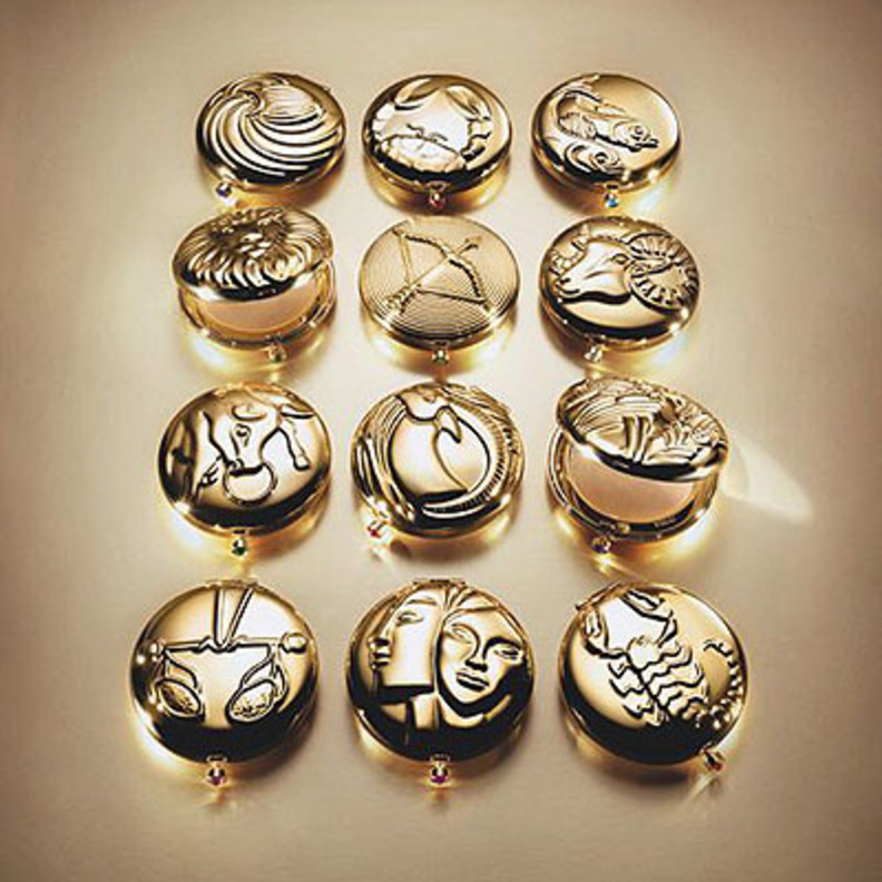 سنعرفك على العطر الذي يناسبك وفقاً لبرجك