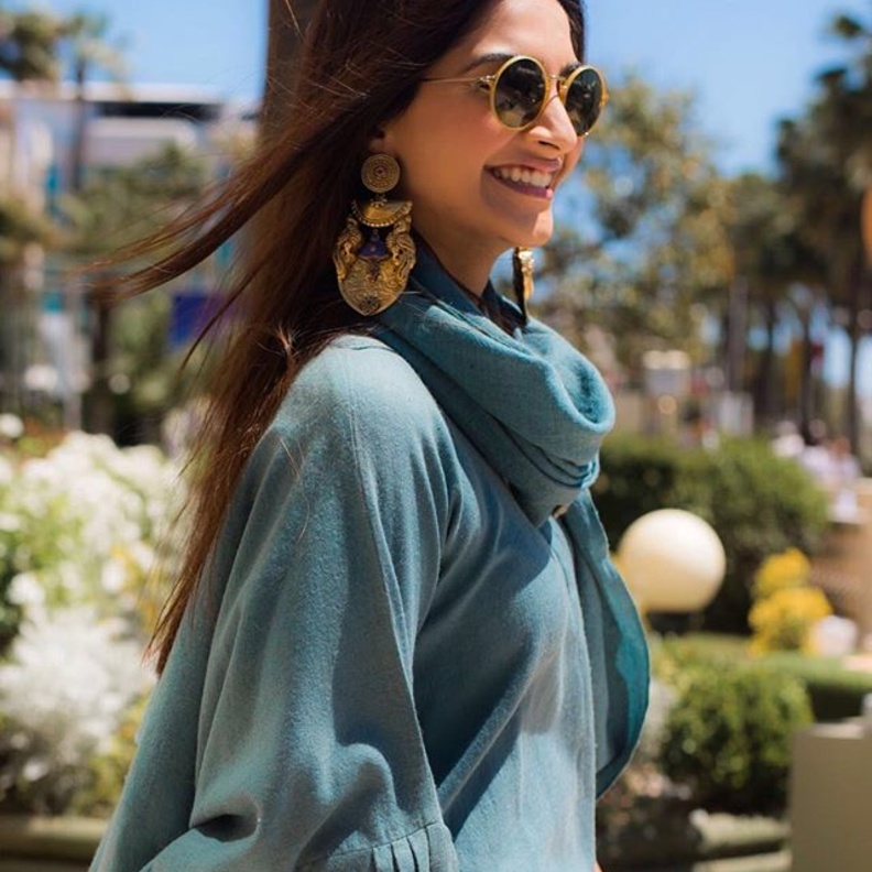 مع مخرجه الفيلم