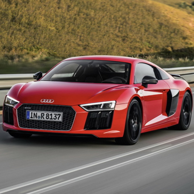 سيارة أودي R8