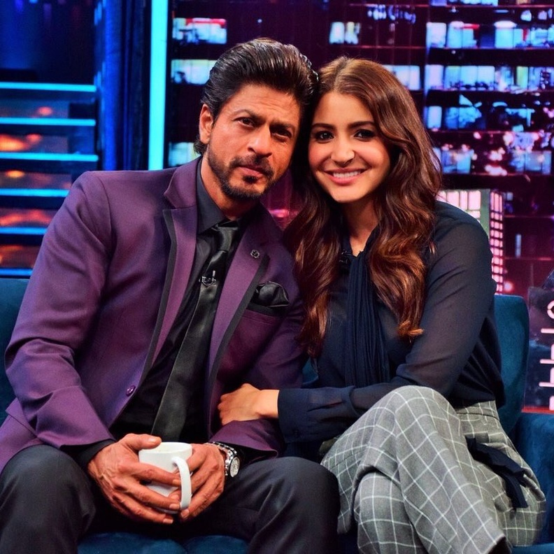 شاروخان ظهر بصحبة أنوشكا شارما