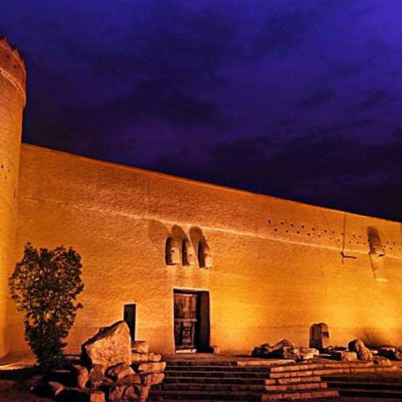 شاهد على التاريخ