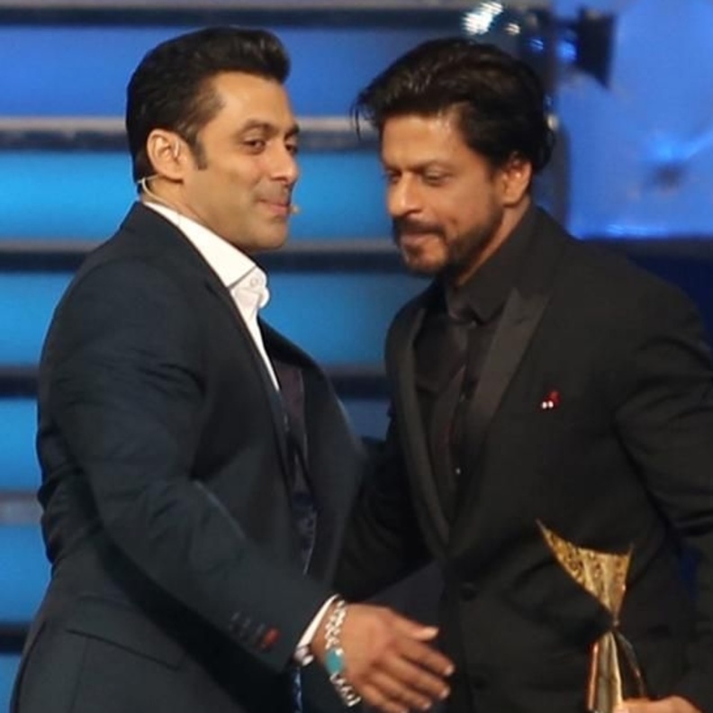 شرط إضافي من شاروخان للعمل مع سلمان خان