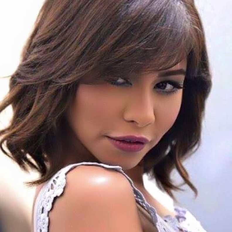 شيرين عبد الوهاب تطل بجلسة تصوير لافتة