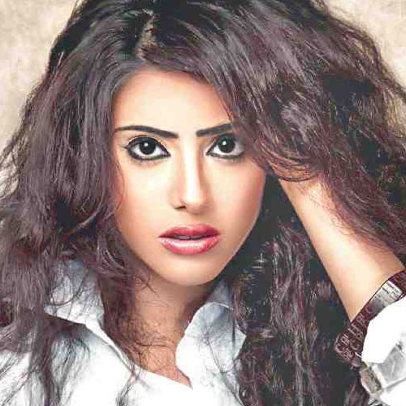  قص شعر شيماء بعد احتراقه