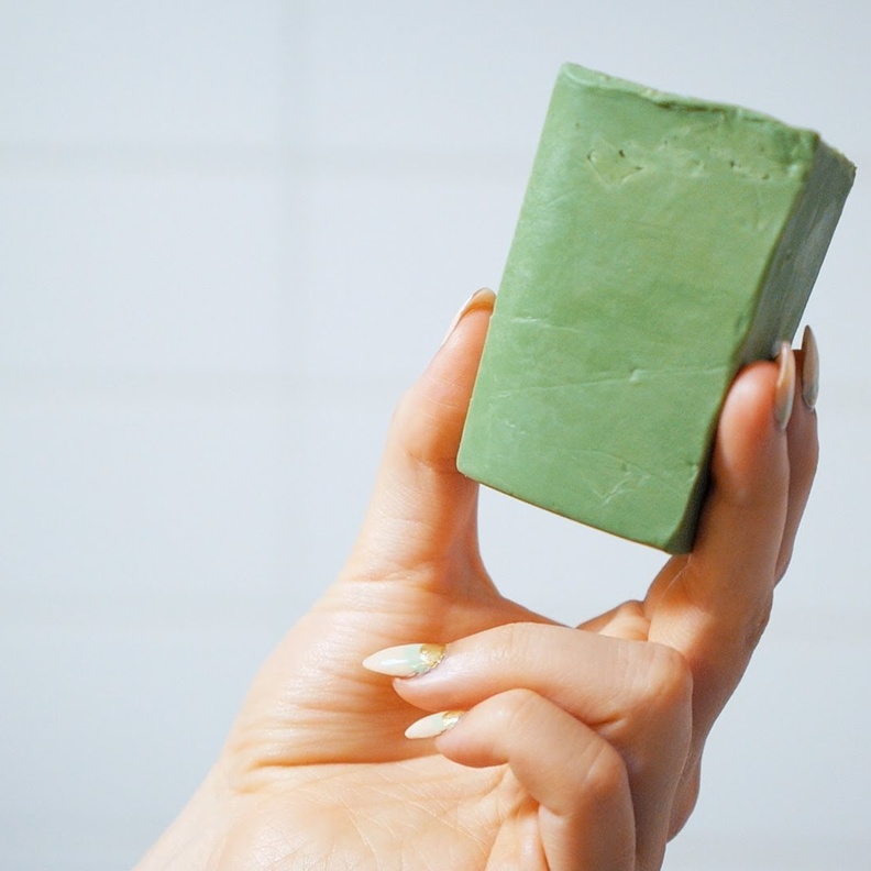 صابونة البقدونس الافضل لجمال بشرتك