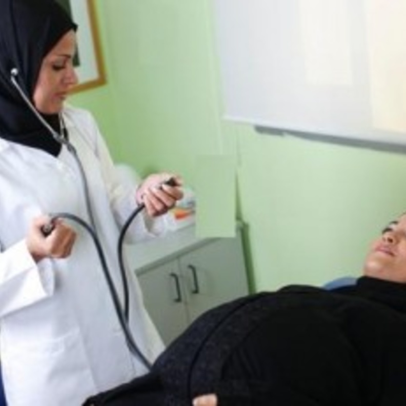 "دلع السعوديات"  وراء زيادة "العمليات القيصرية"