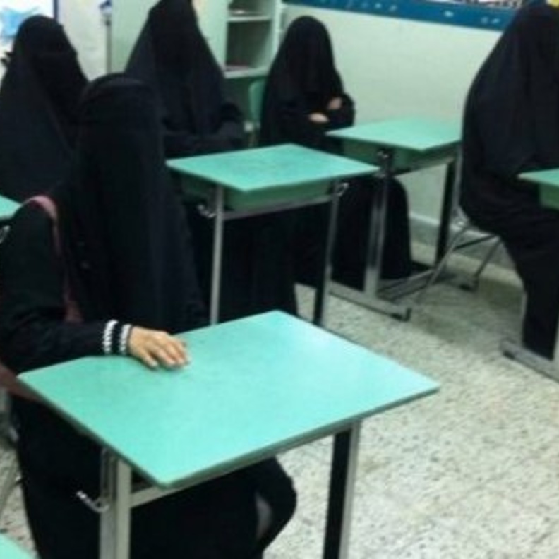 جدة تشهد انطلاق مشروع "الحي المتعلّم" لكبيرات السن