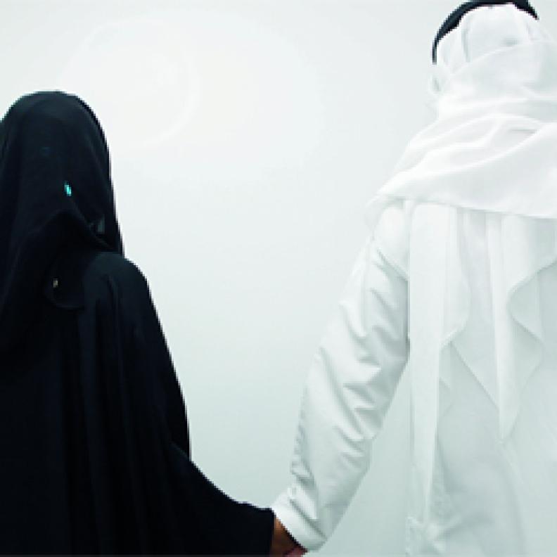 سعودي يبحث عن عروسه الرابعة.. "سجينة"