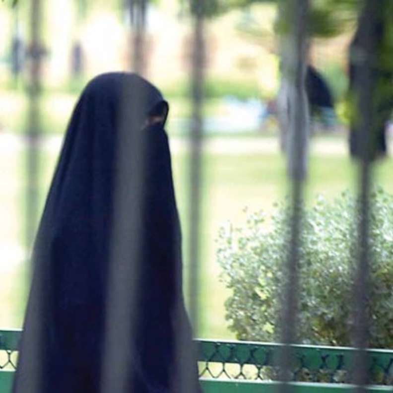 سعوديات في مأزق بسبب "أتعاب المحاماة"