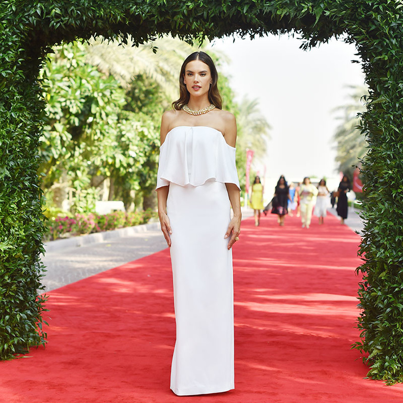 ضيفة كارتييه Cartier الشهيرة أليساندرا أمبروسيو