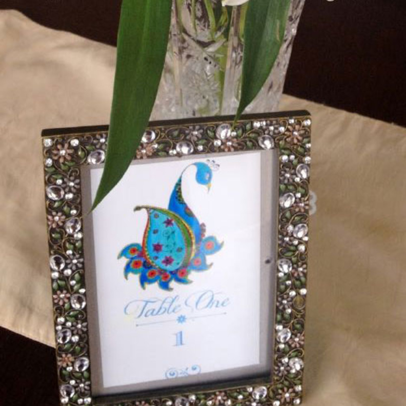 ترقيم طاولات الزفاف