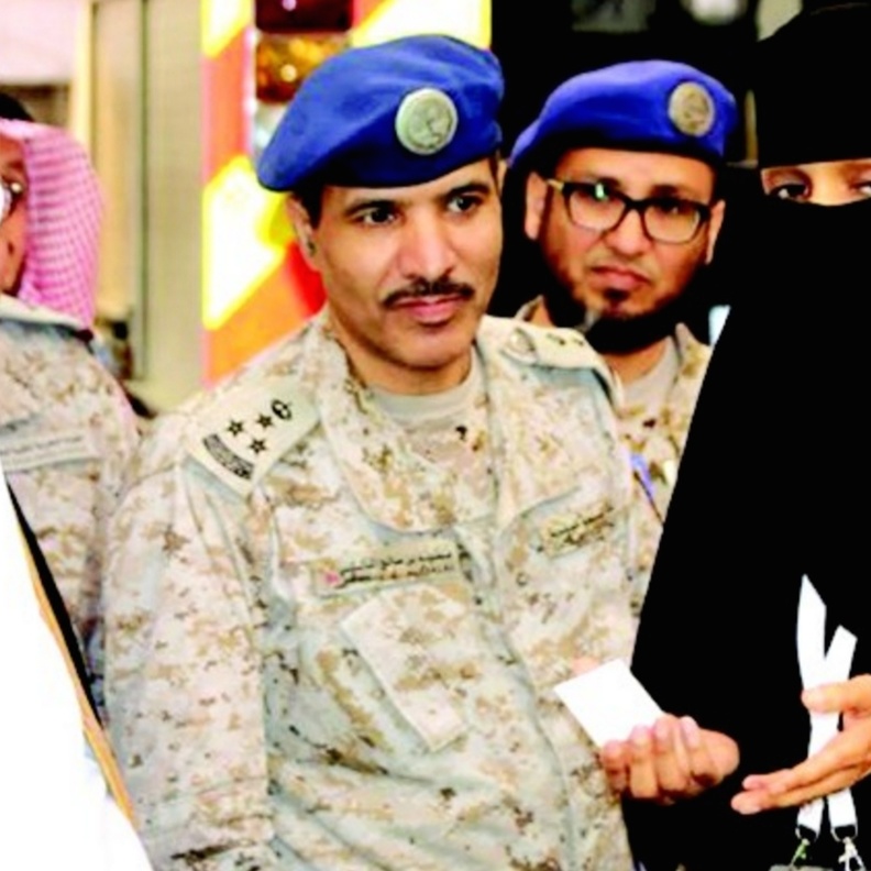 طرفه اثناء مشاركتها بمعرض القوات المسلحة