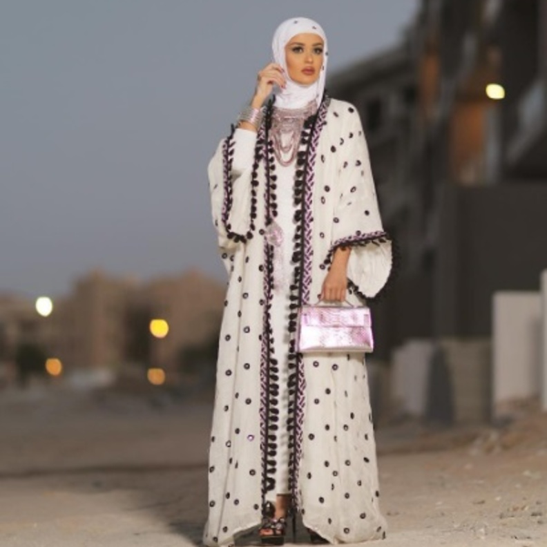 عبايات محجبات ‏مرمر ملفتة للنظر ومناسبة للمرأة المحجبة