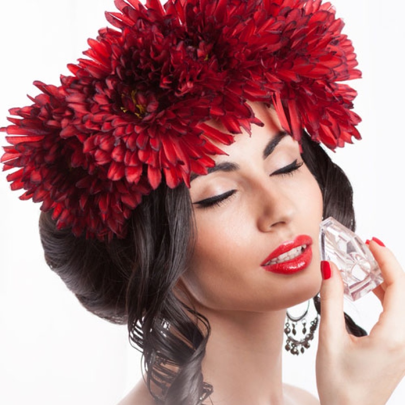 عطورك يوم الحب رومانسية ومنعشة