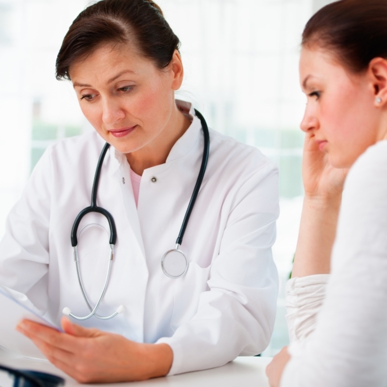 علامات السرطان التي تتجاهلها معظم النساء