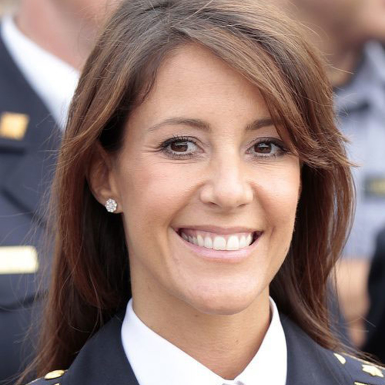 محبوبة الشعب