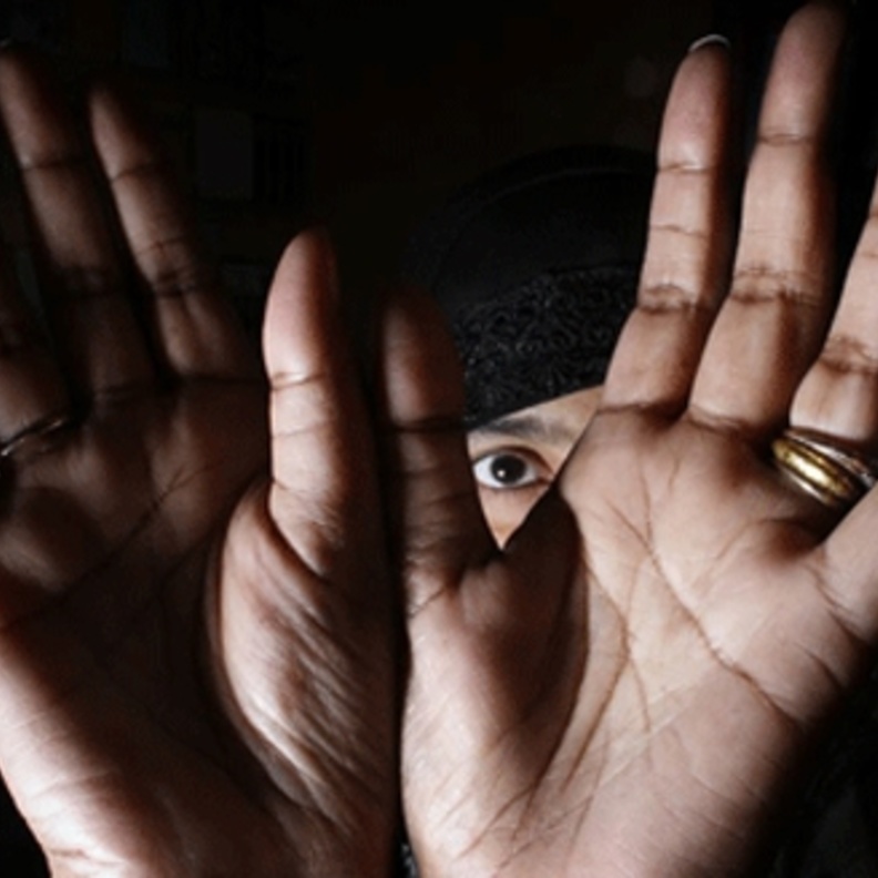 فتاة سعودية