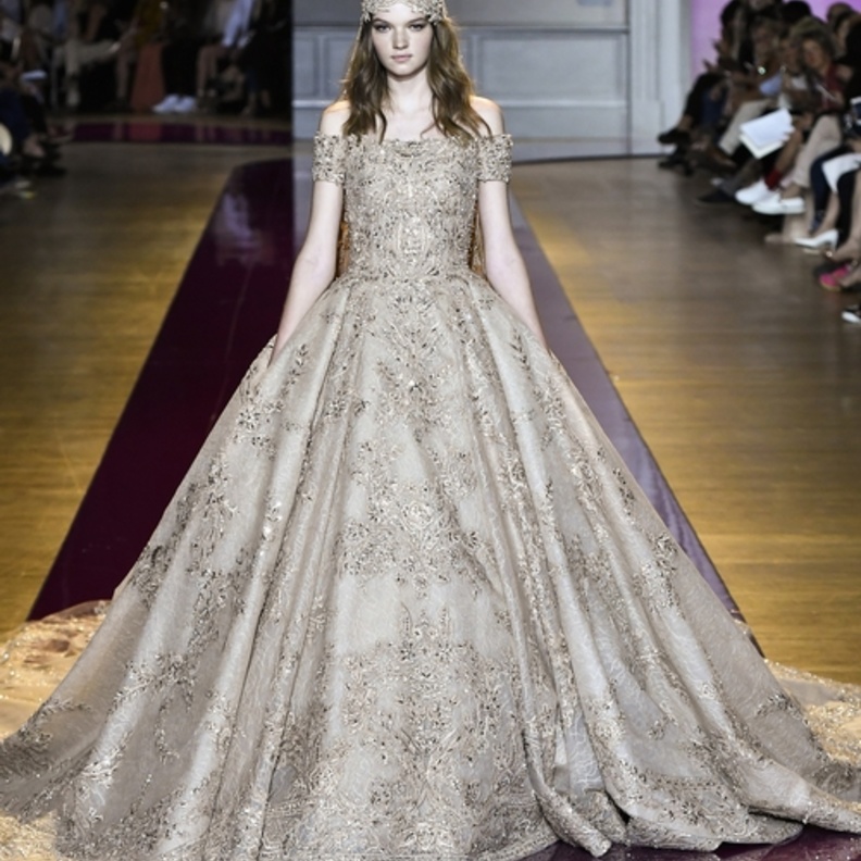 فستان من فيرا وانغ 