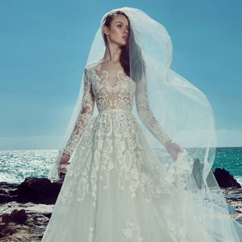 فستان زفاف من ايلي صعب