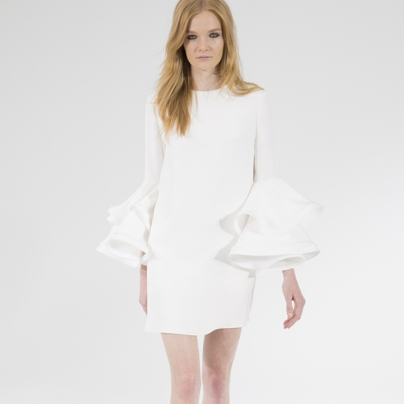 فستان زفاف رومانسي رقيق