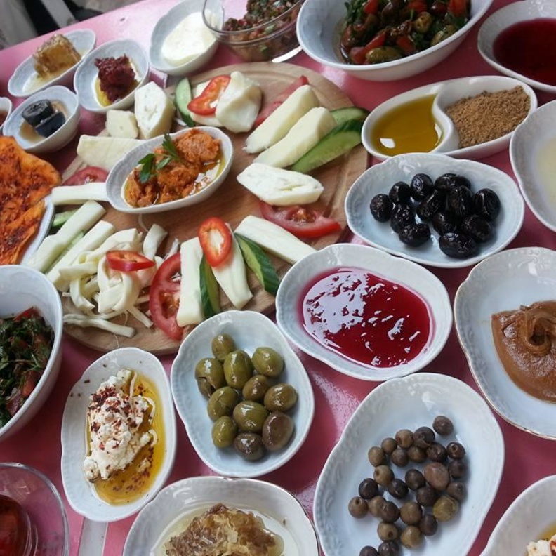 فطور  Doğacıyız Gourmet