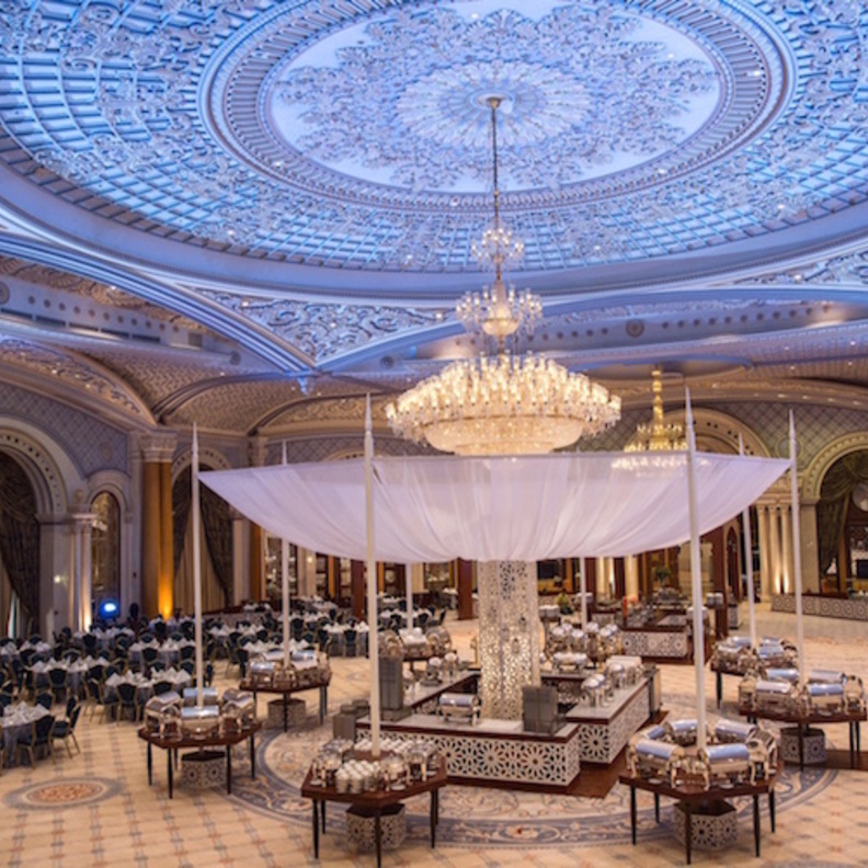 الخيمة الرمضانية، فندق الرتز كارلتون