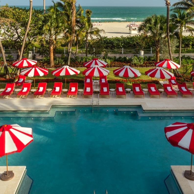 فندق Faena شاطئ ميامي –  حوض السباحة Faena Hotel Miami Beach - Pool View