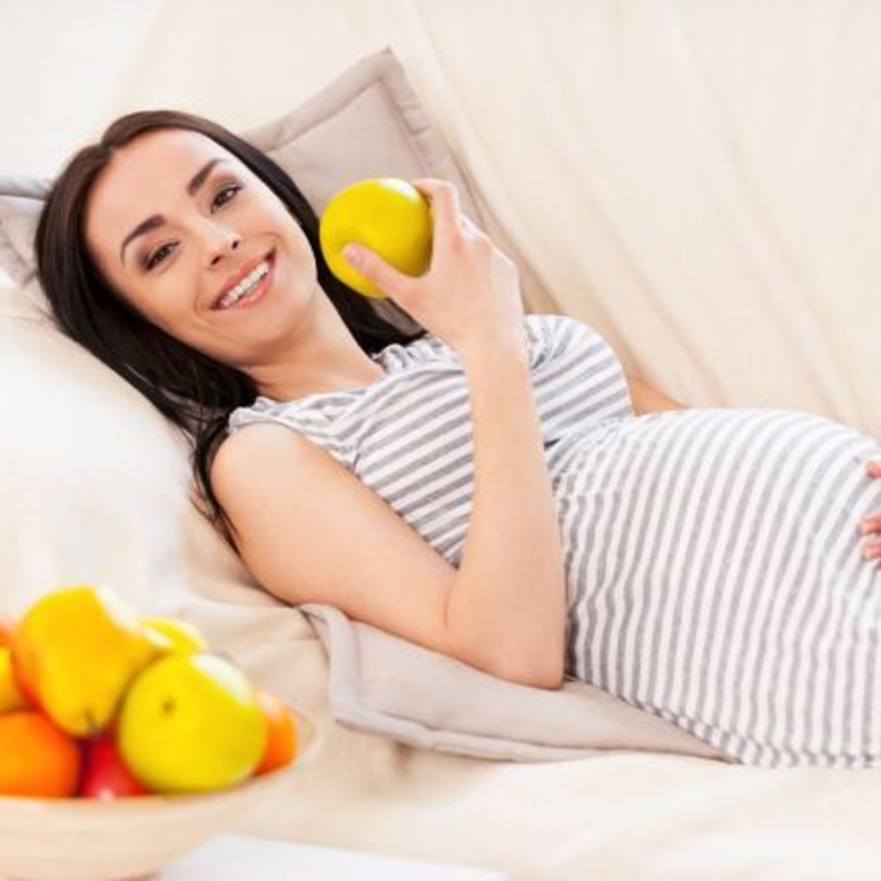 فواكه مفيدة لرحلة حملك