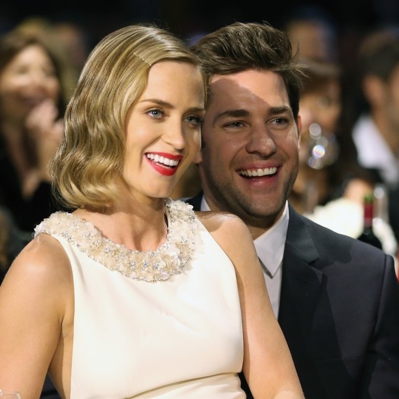قصة رهان جون كراسينسكي John Krasinski وايميلي بلنت Emily Blunt