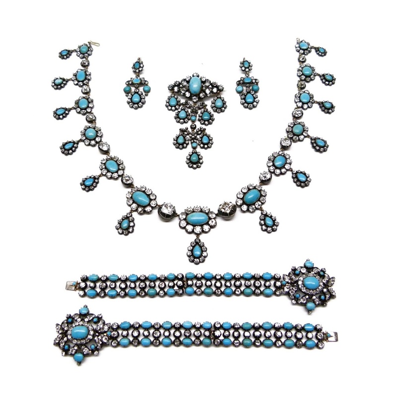  قلادة الملكة ماريا خوسيه