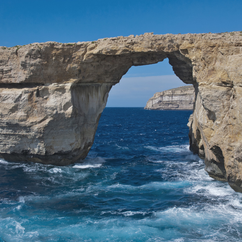 مدينة الصمت.. مدينا